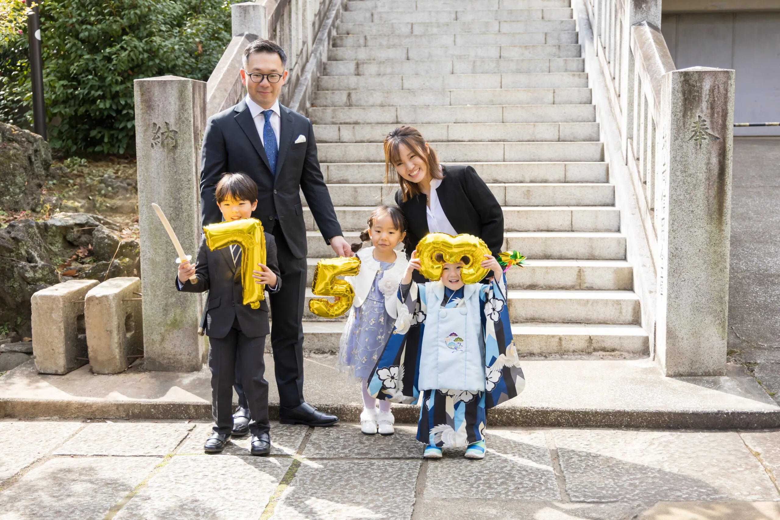 やわらかい雰囲気の家族写真